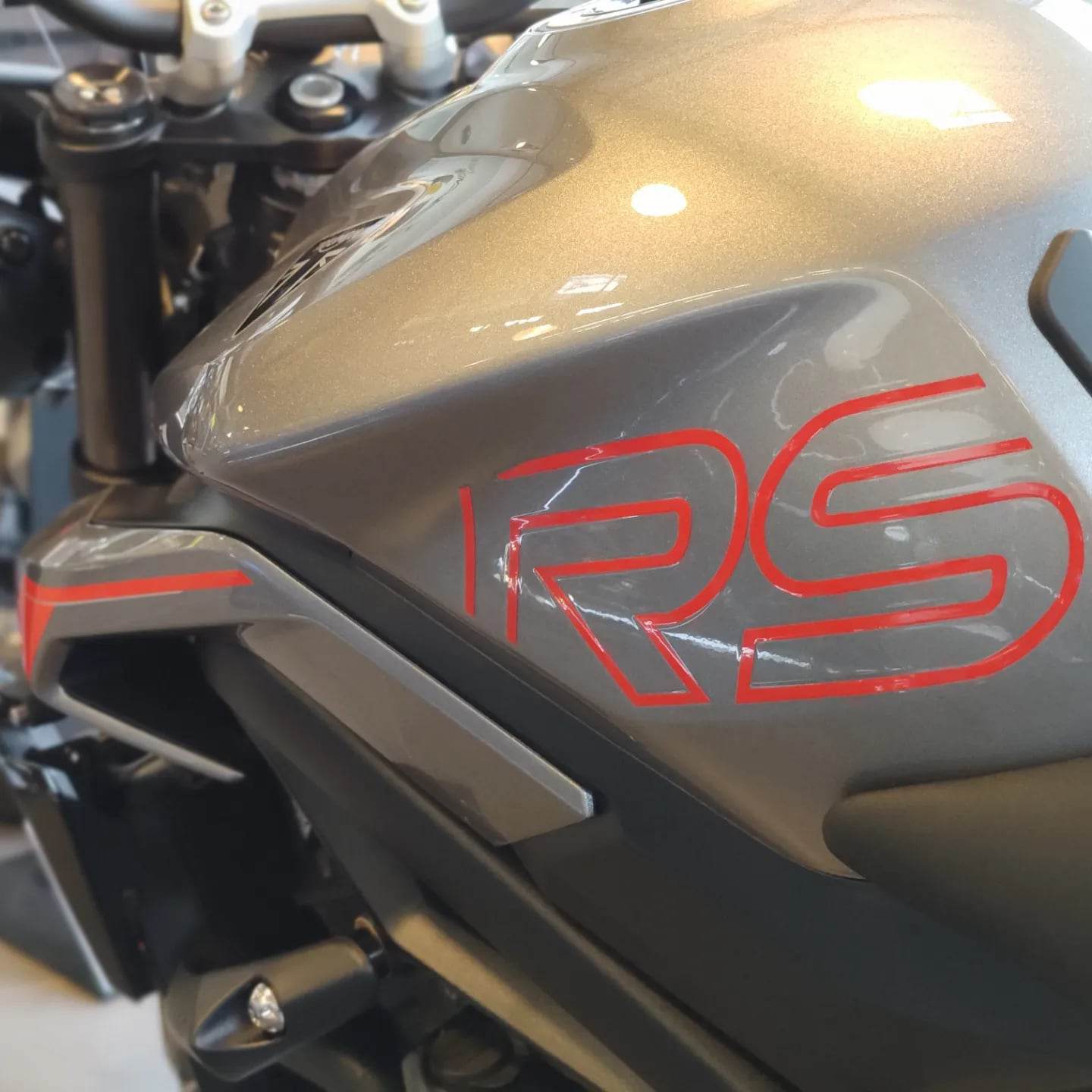 TRIUMPH STREET TRIPLE RS 2023 + ORIGINE