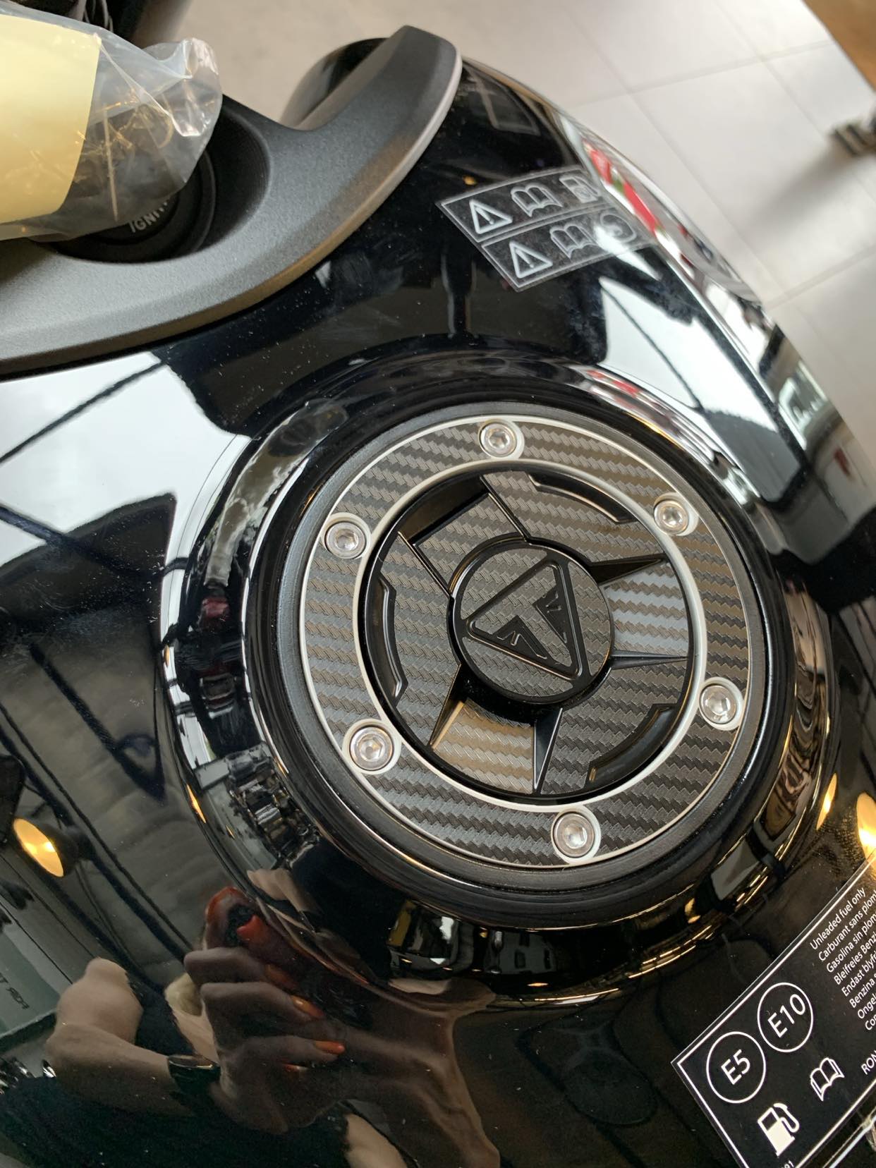 TRIUMPH TRIDENT 2021+ FULL