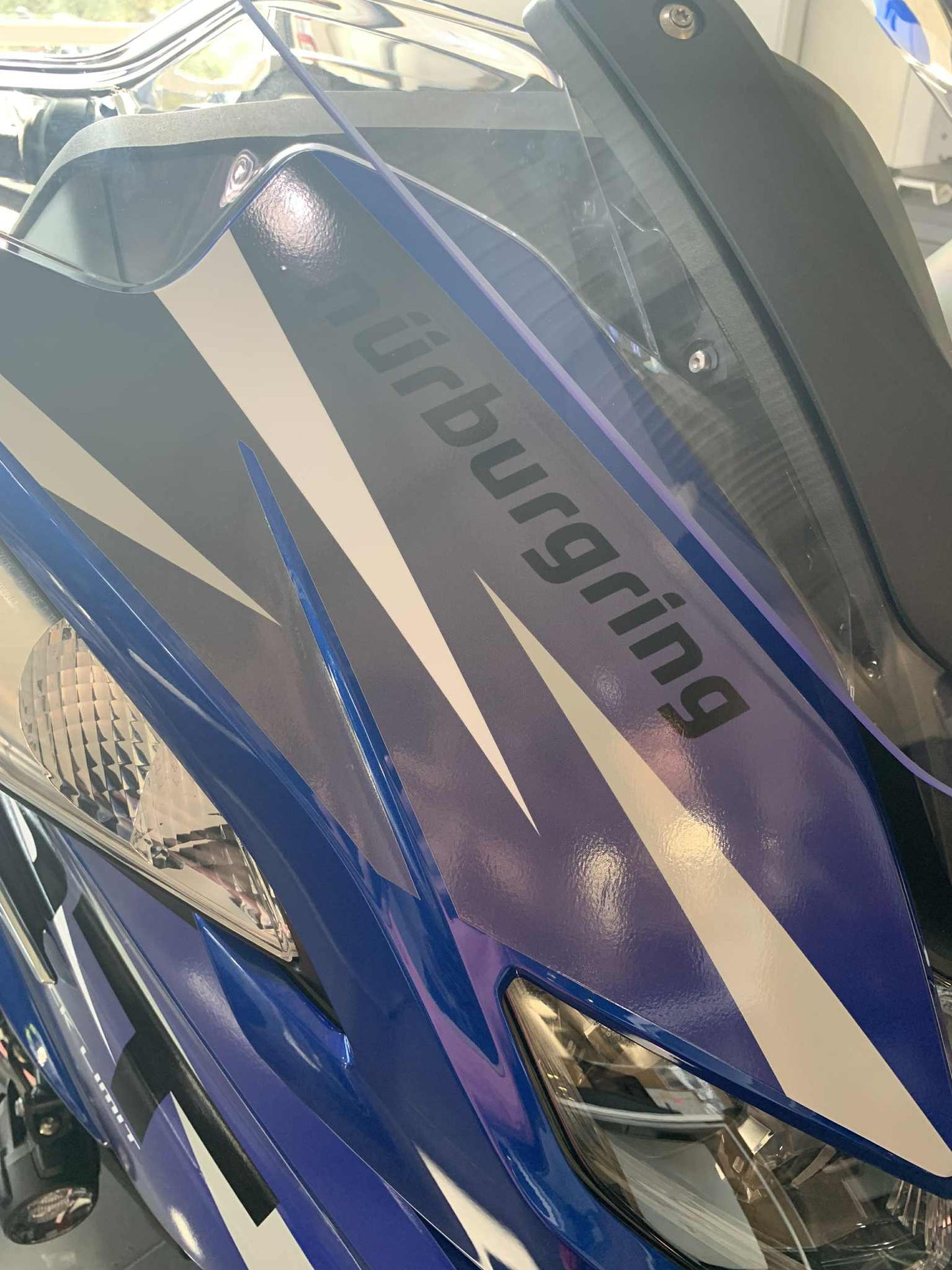 Kit déco stickers BMW moto R 1200 RT / R 1250 RT – Design NURBURGRING – 4 coloris disponibles – Burn-Out Design