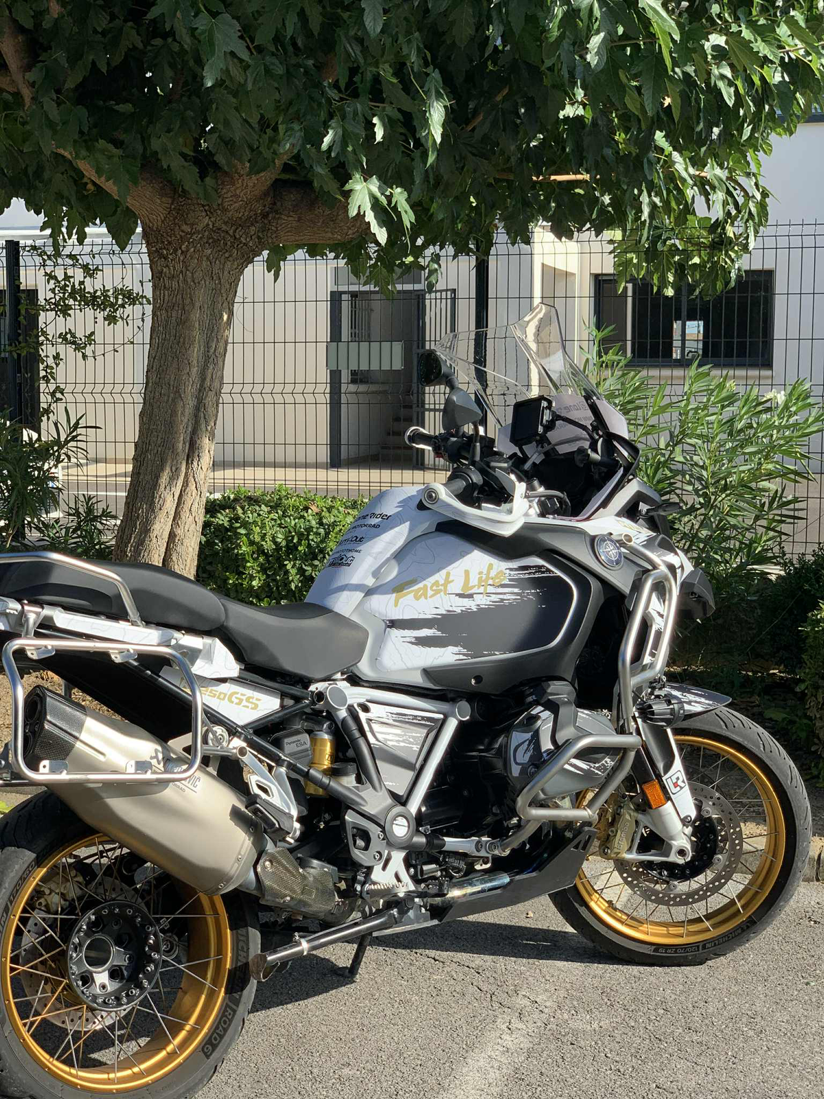 Kit Déco BMW R 1250 GS Adventure GSA (2019-2026+) – Stickers Moto | Burn-Out Design
