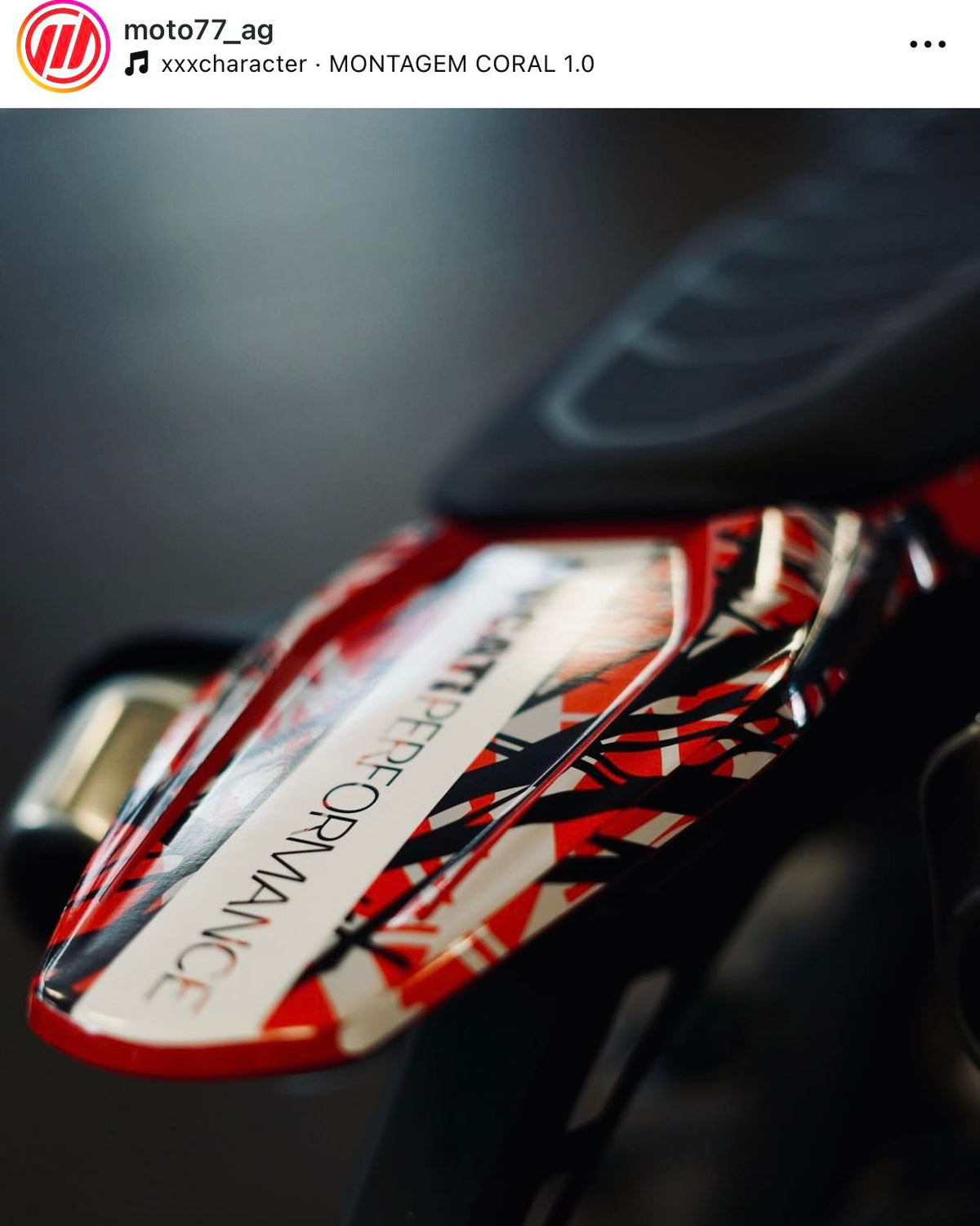 Kit Déco Ducati Hypermotard 698 Mono (2024+) – 8 Graphismes Full Cover, WSBK, Pramac, MM93, FB63 | Made in France