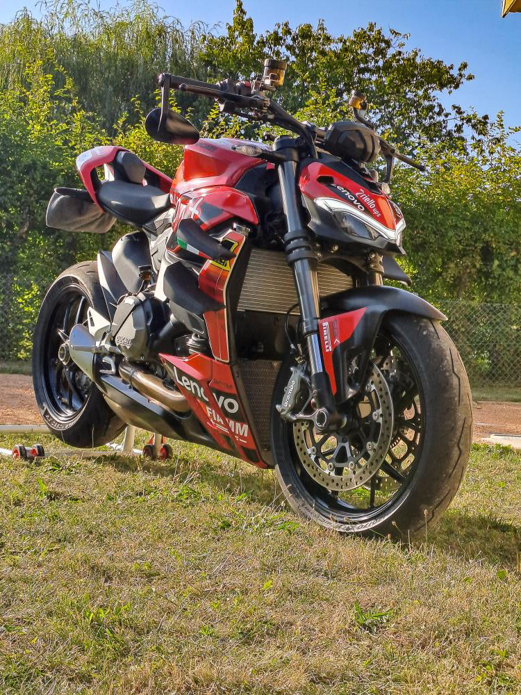 Kit Déco Ducati Streetfighter V2 (2022-2024) – Stickers WSBK, MotoGP, Gresini, MM93, FB63 | Made in France