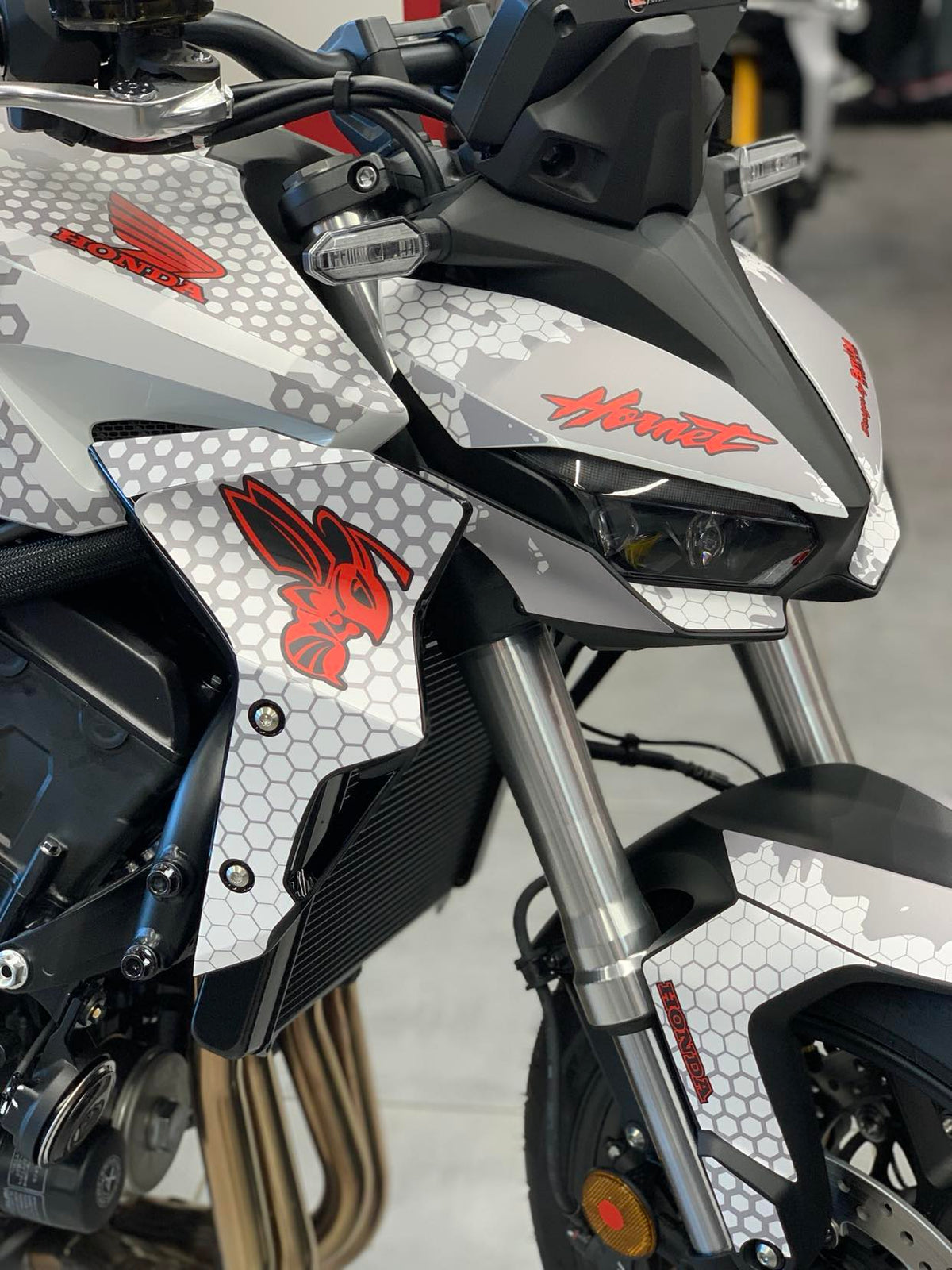 Kit Déco Honda Hornet CB 1000 (2025+) — Stickers Full Cover | Made in France