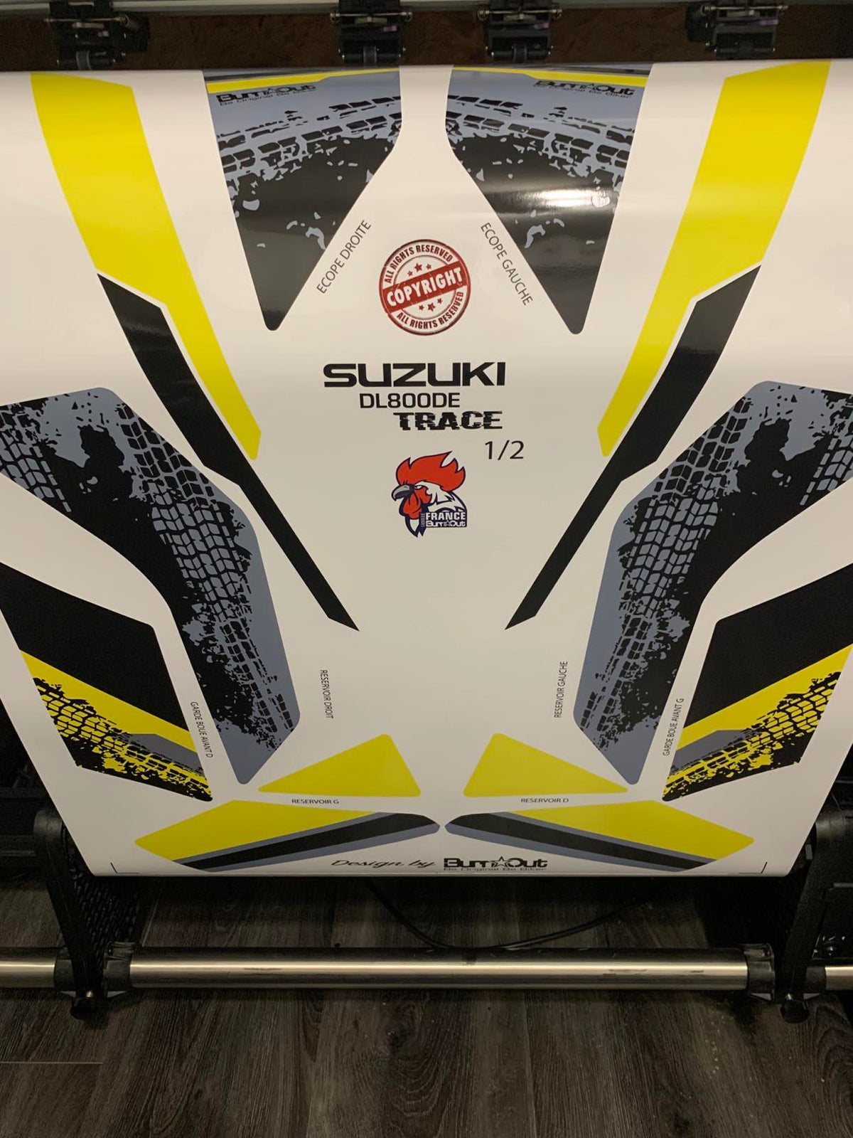 Kit déco Suzuki V-Strom 800 DE / SE 2023+ – 10 graphismes