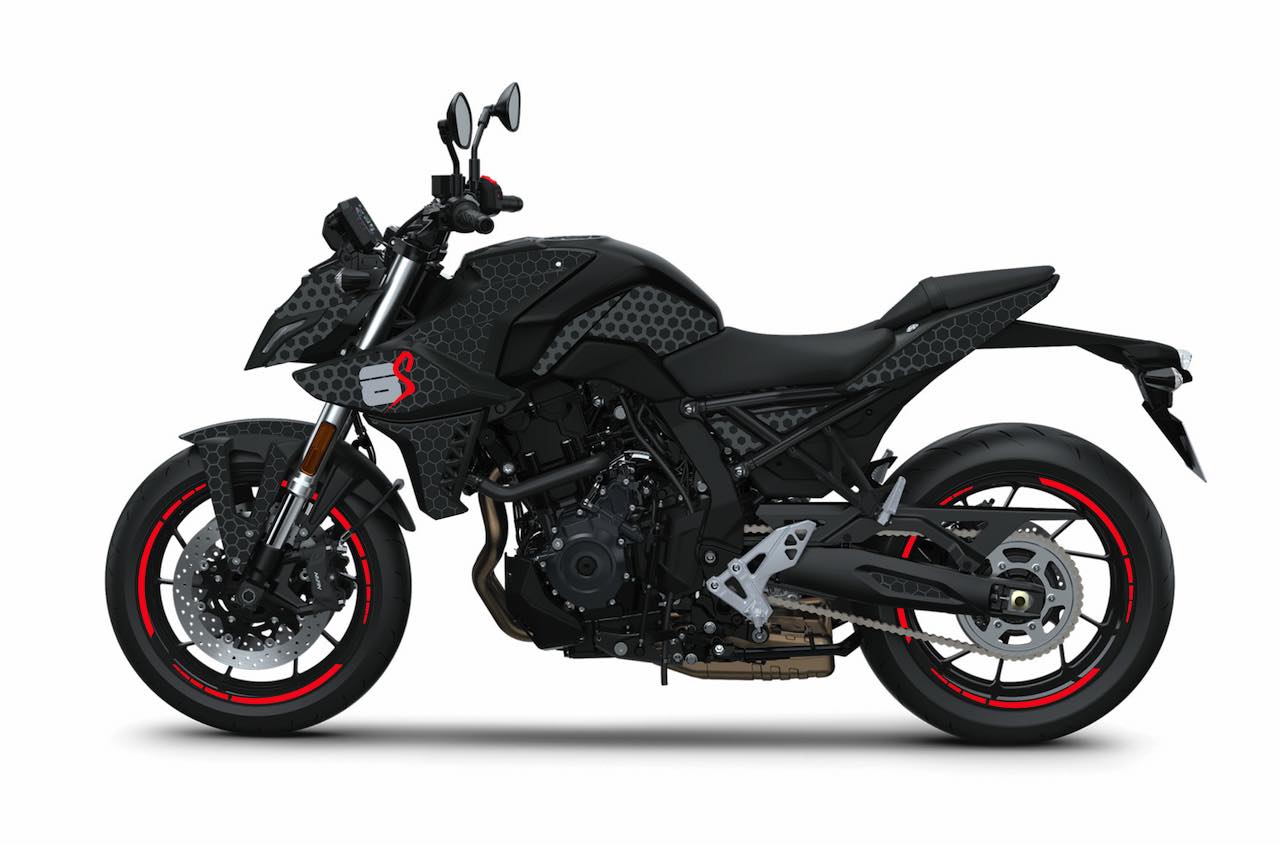 Moto SUZUKI GSX-8S 2023+