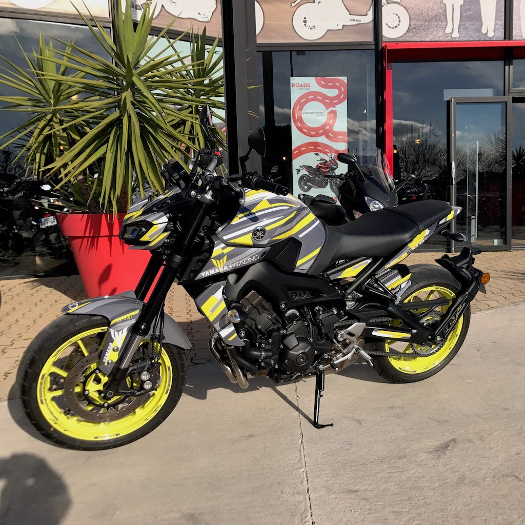YAMAHA MT09 (2014 ou 2017)