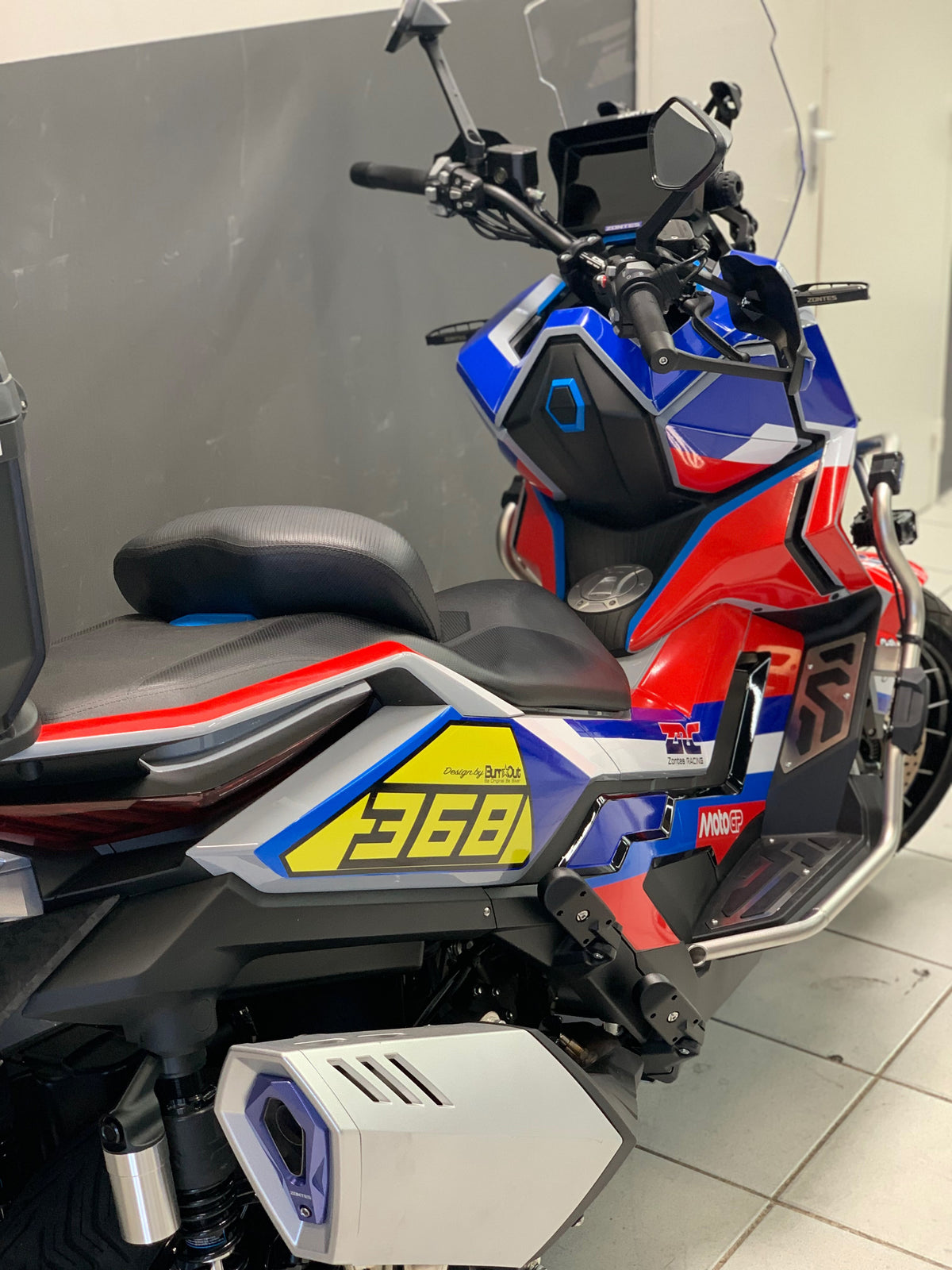 Kit Déco Stickers Scooter Zontes 368 G — Burn-Out-Design