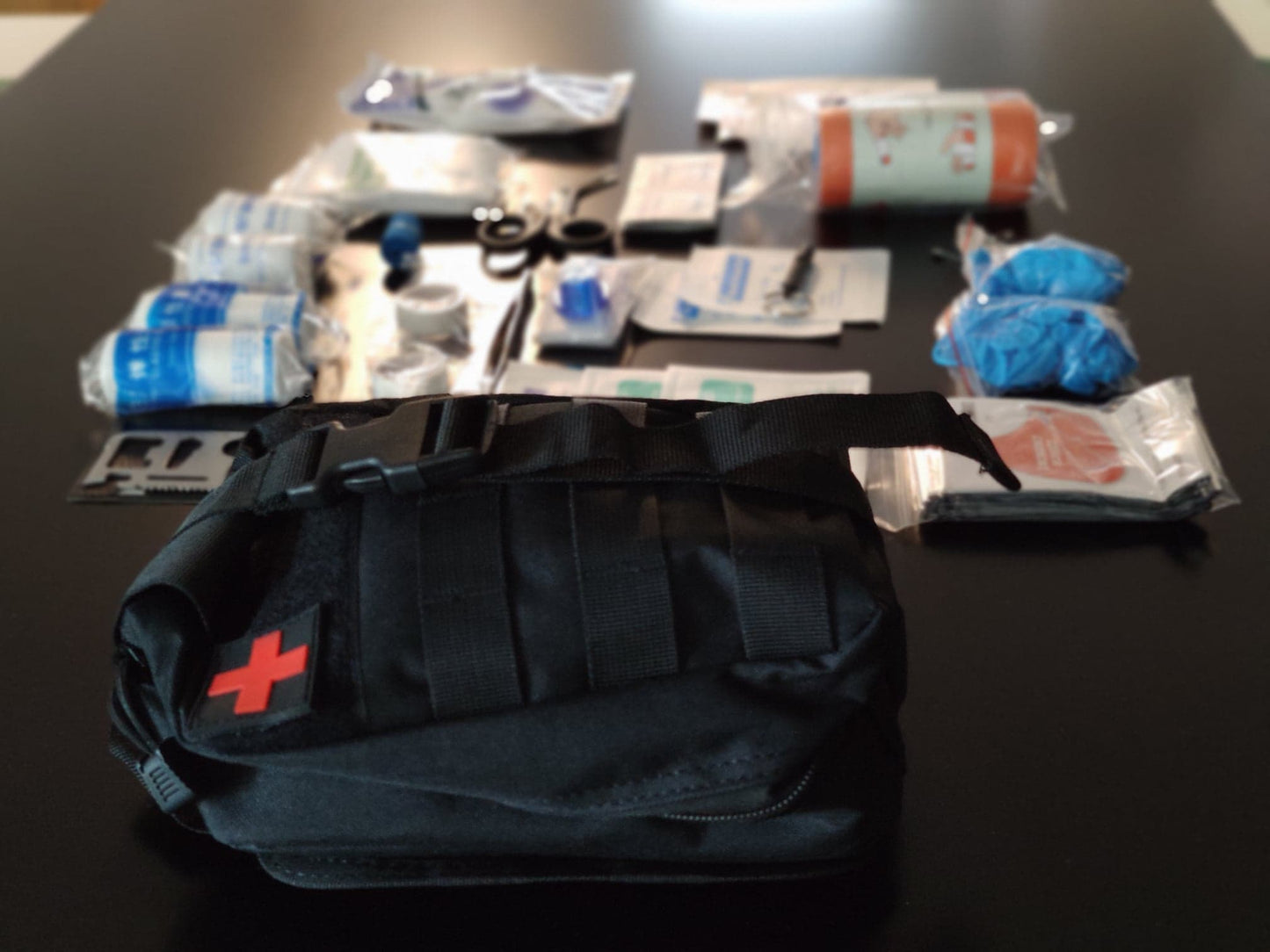 TROUSSES PREMIERS SECOURS (PLEINES !)