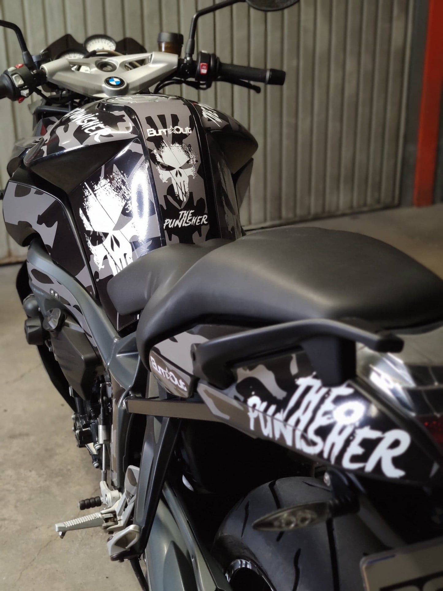 K1300R
