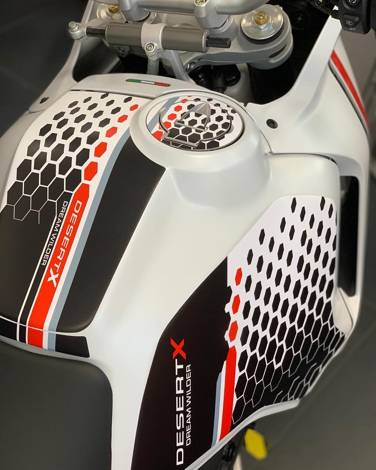 DESERT X (2022 +)