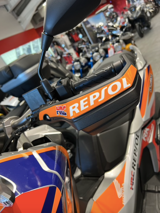 Kit Déco Honda ADV 350 2022+ – 4 Designs Full Cover : REPSOL, DAKAR, CAMO, HRC | Made in France