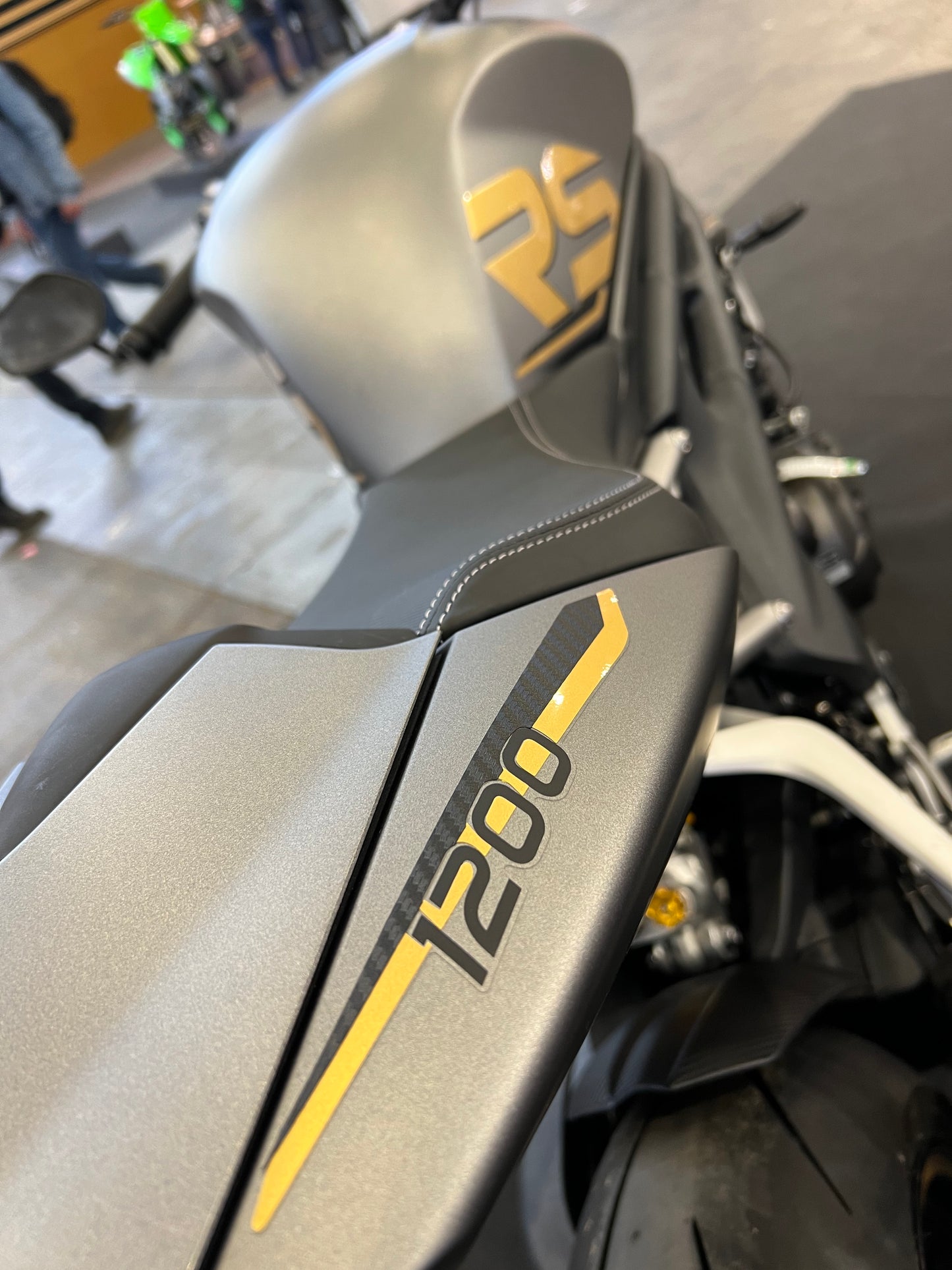 Kit Stickers Triumph Speed RS 1200 (2021-2024) – Covering Bicolore Made in France
