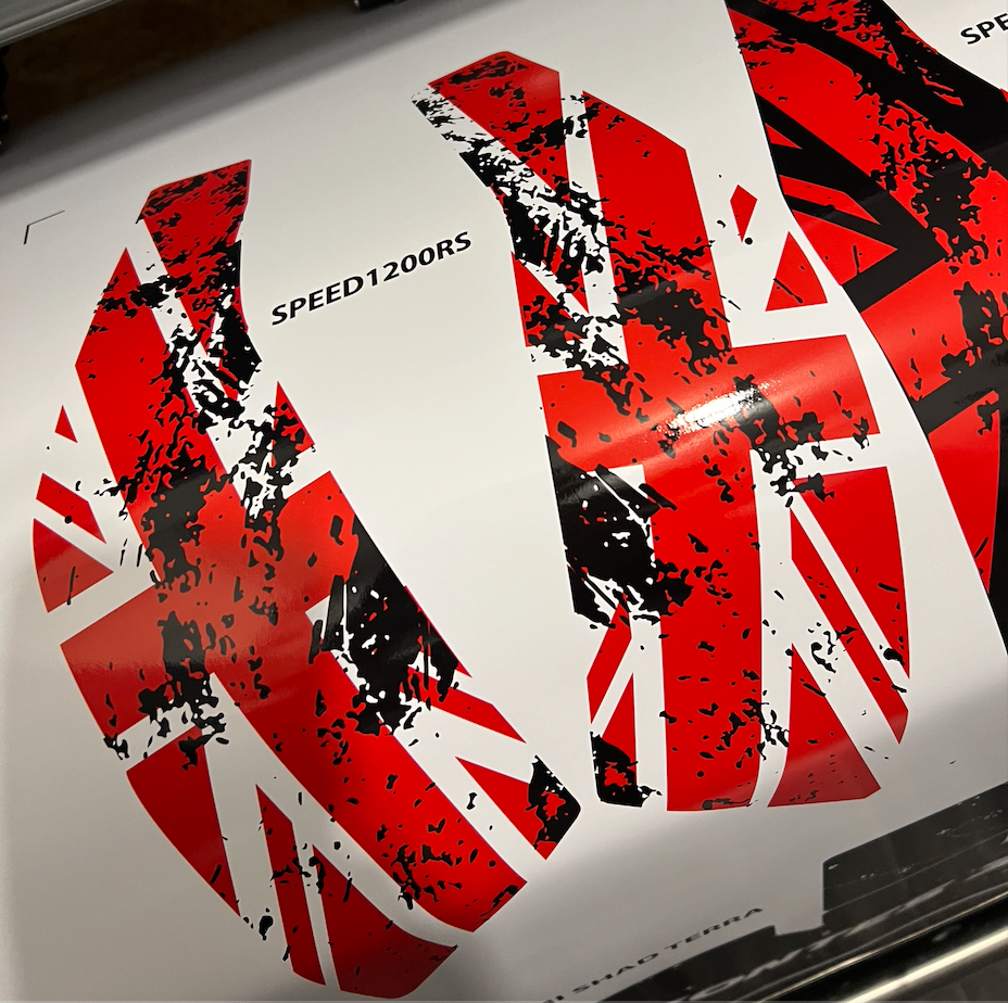 Stickers Passage de Roue Triumph – Street Triple, Trident, Speed RS | Burn-Out-Design