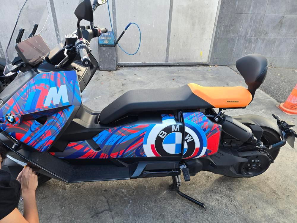 CE-04 (2022 +) électrique