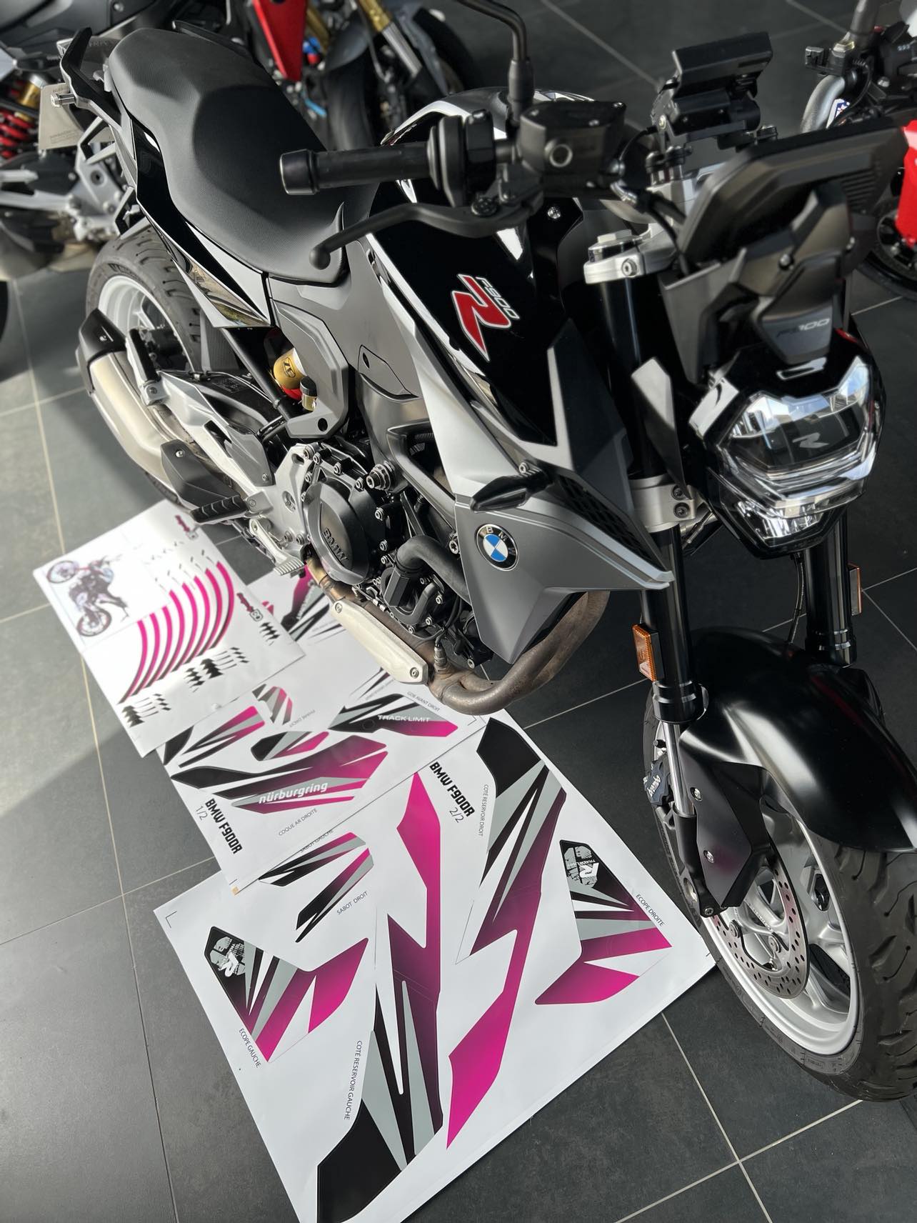 F900R (2020 ou 2025) NURBURGRING