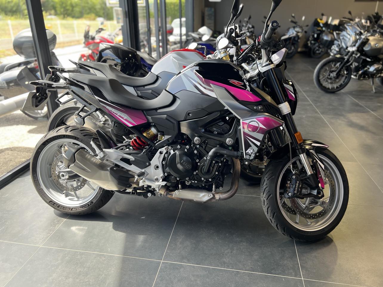 F900R (2020 ou 2025) NURBURGRING