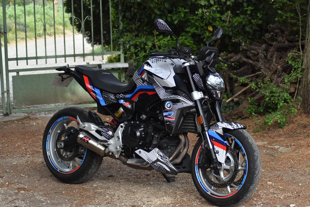 F900R (2020 ou 2025) FULL