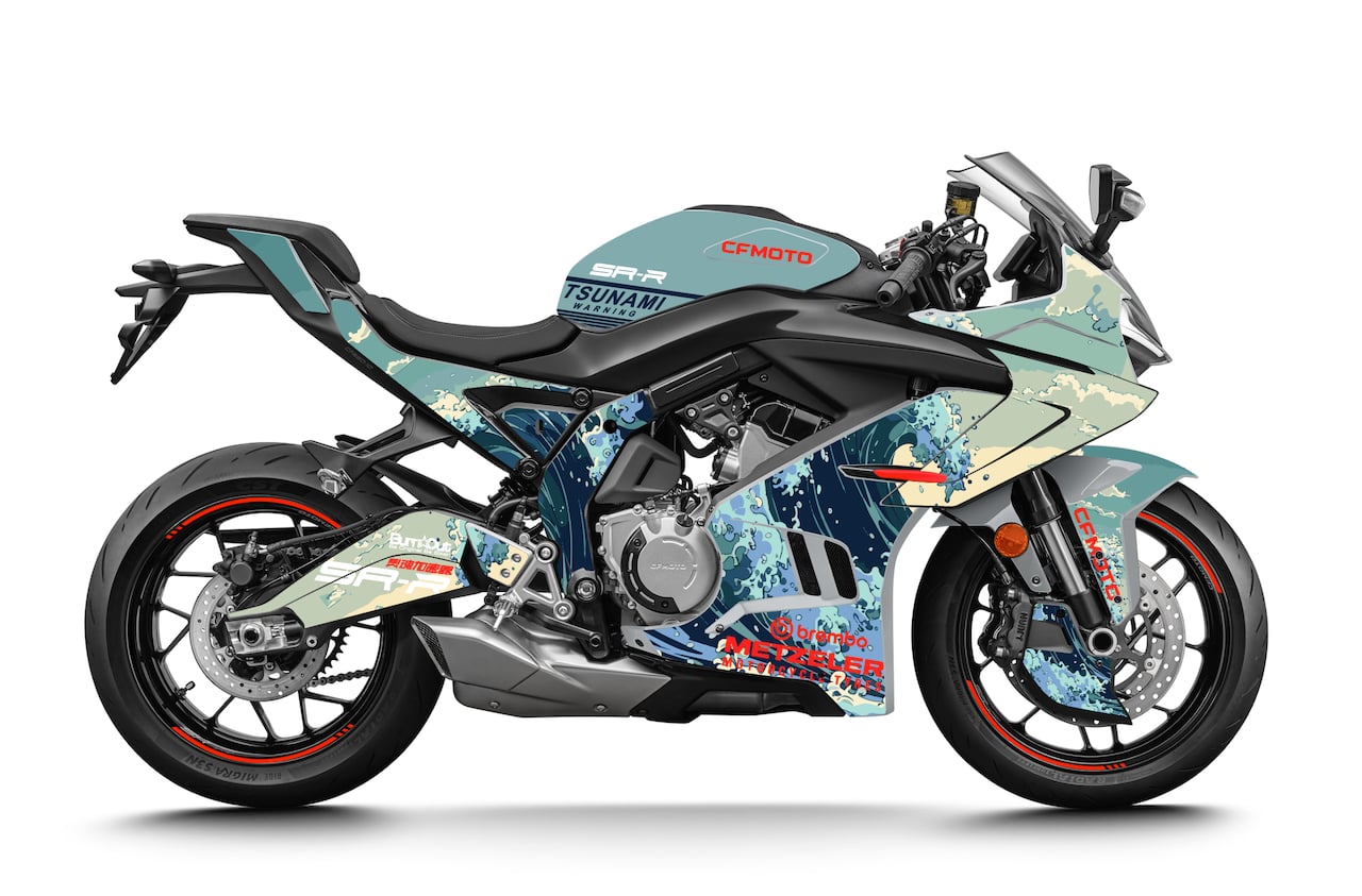 CFMOTO-CF-MOTO-675-SR-SRR-675SRR-personnalisation-kit-deco-stickers-burn-out-design-TSUNAMI-Bleu