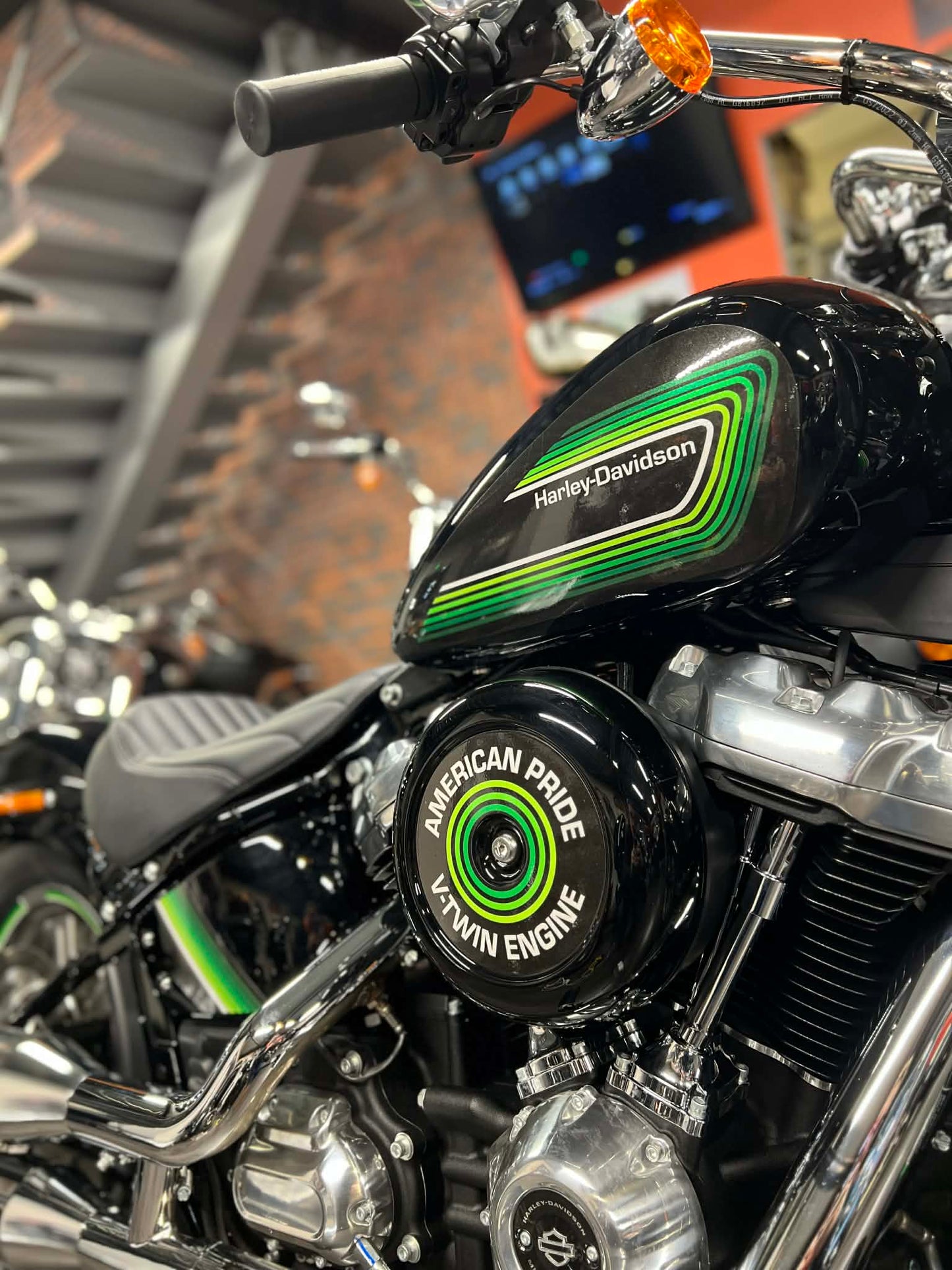 SOFTAIL STANDARD 2022+ ou STREET BOB