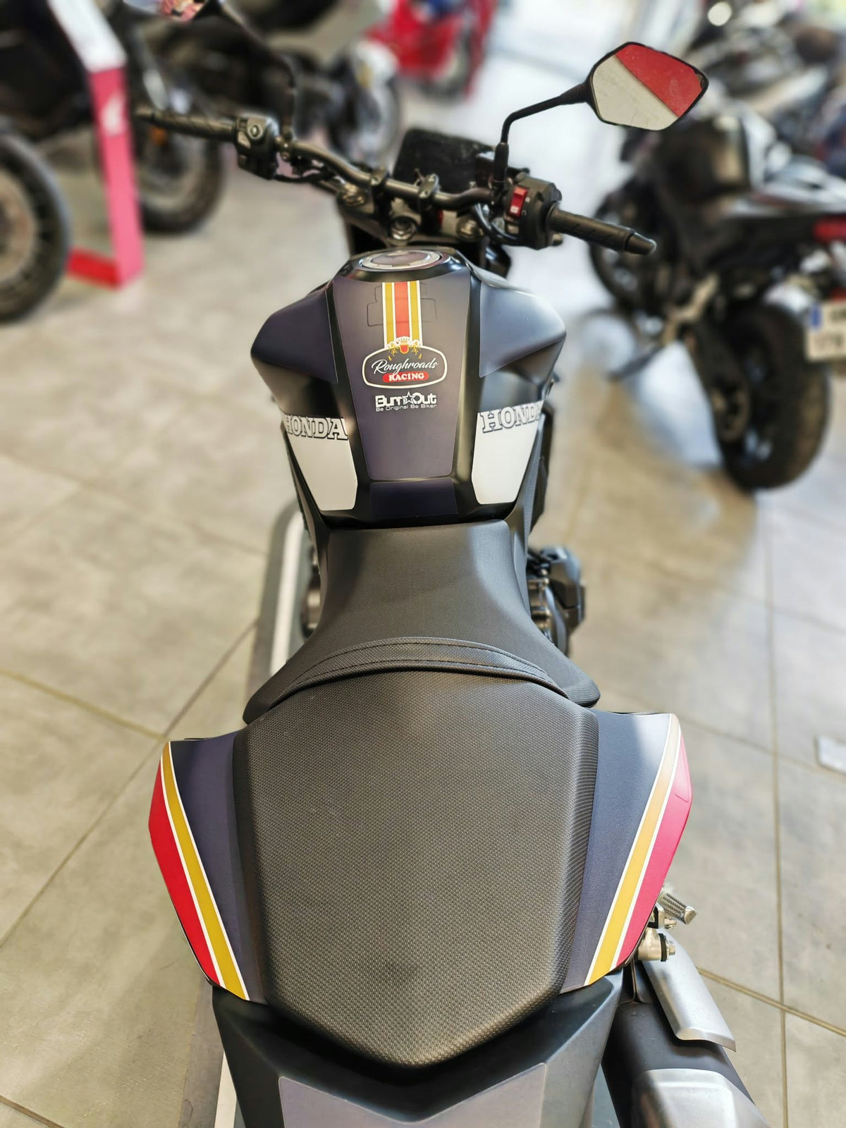 Kit déco Honda Hornet CB 750 2023–2024 – 8 graphismes