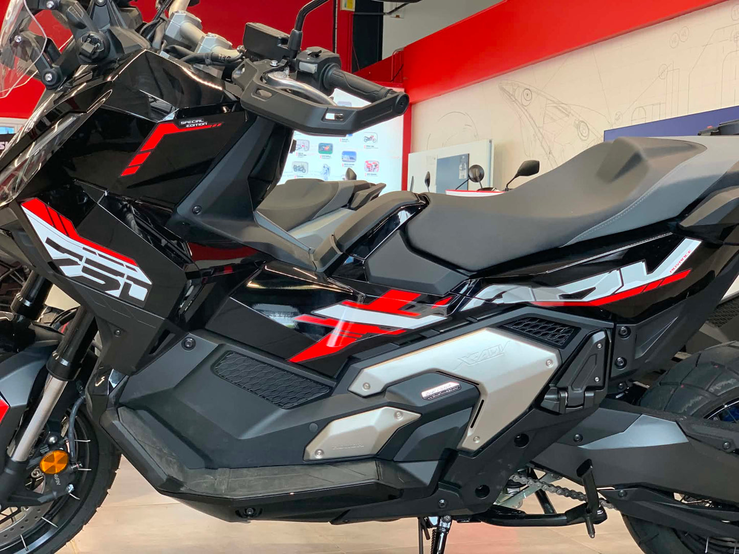 X-ADV 750 (2025) : EDITION LIMITEE