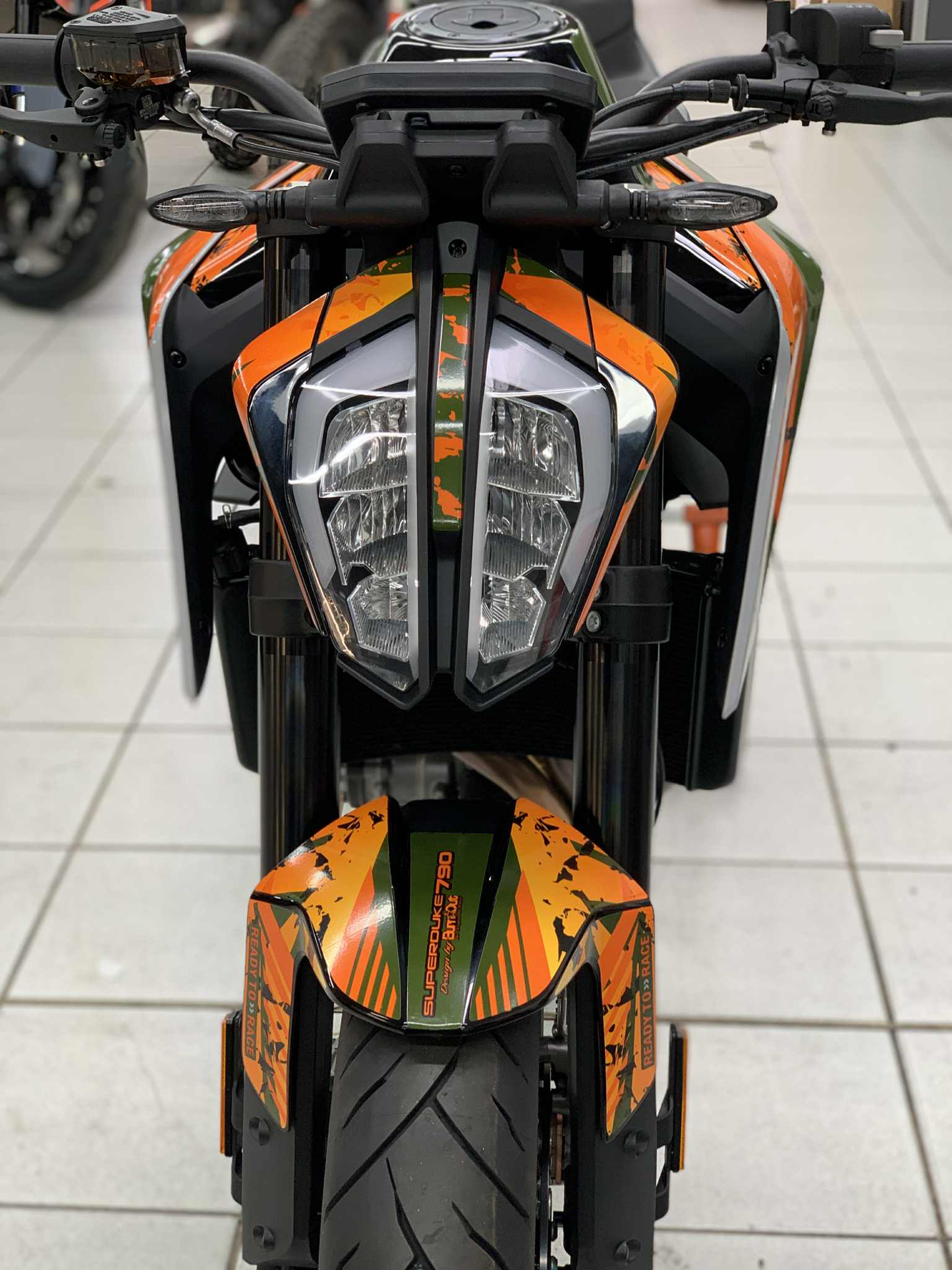 DUKE 790 / 890 / 890R (2018 +)