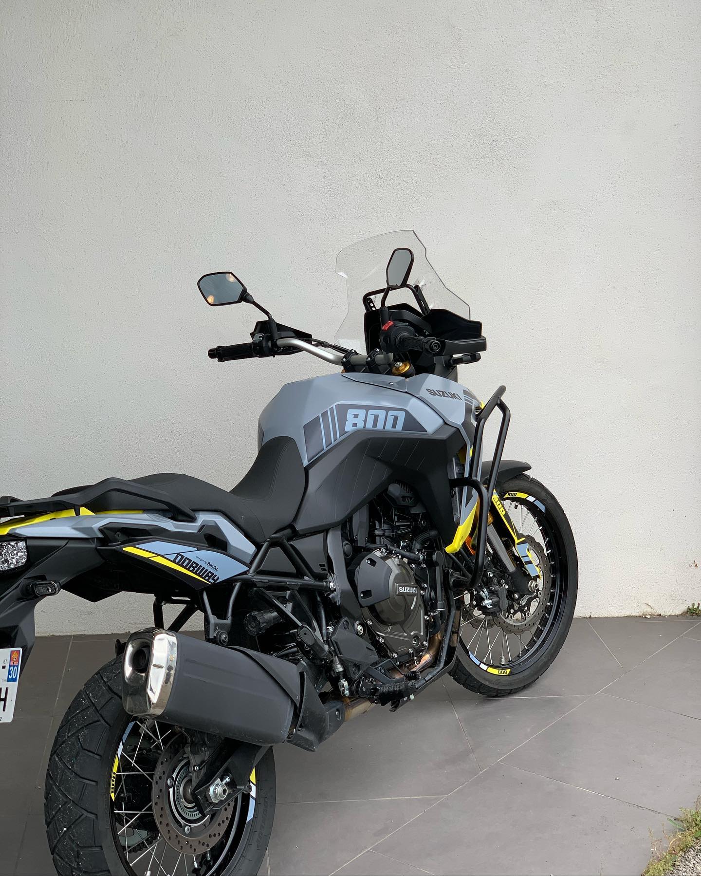 Moto SUZUKI  V-STROM 800 DE ou SE