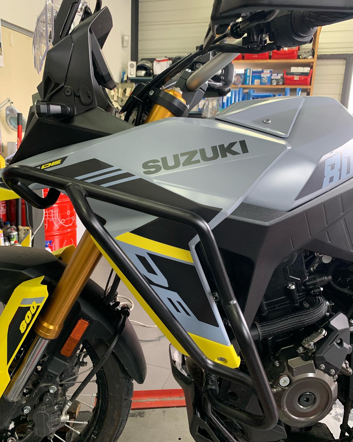 Moto SUZUKI  V-STROM 800 DE ou SE