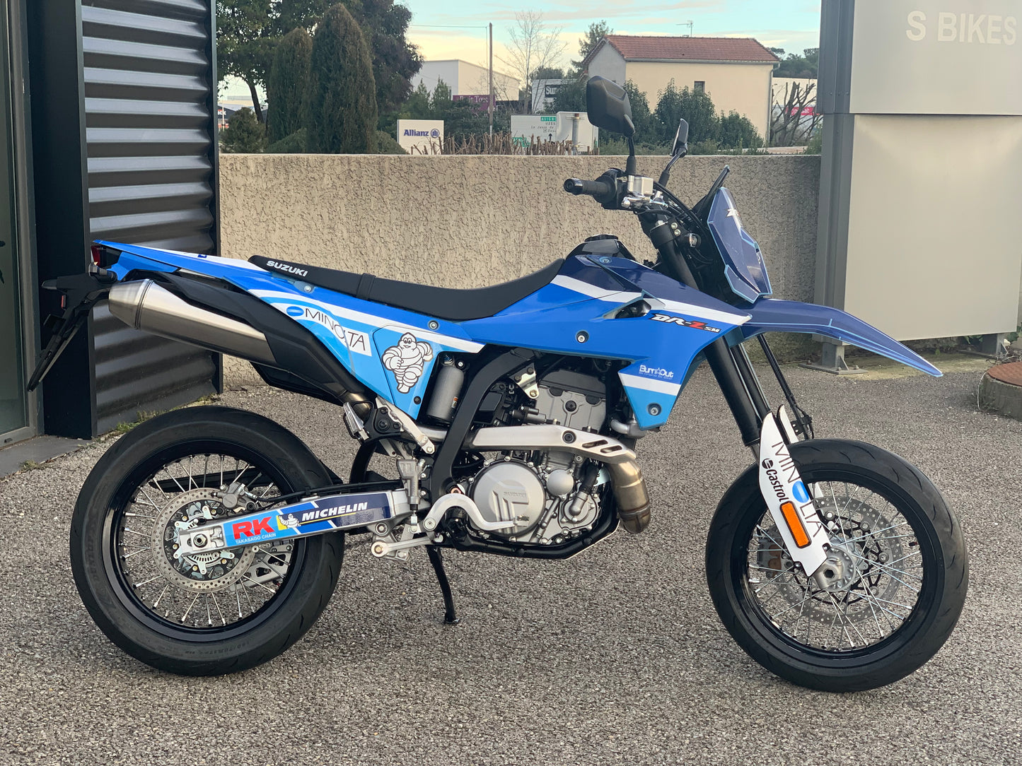 Moto SUZUKI  DR-Z4S / DR-Z4SM (2024+)