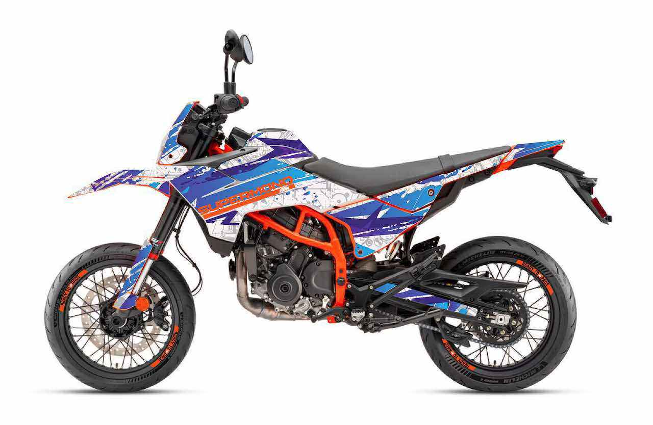 KTM Supermoto SMC R 2025 125 390 orange bleu blanc burnoutdesign