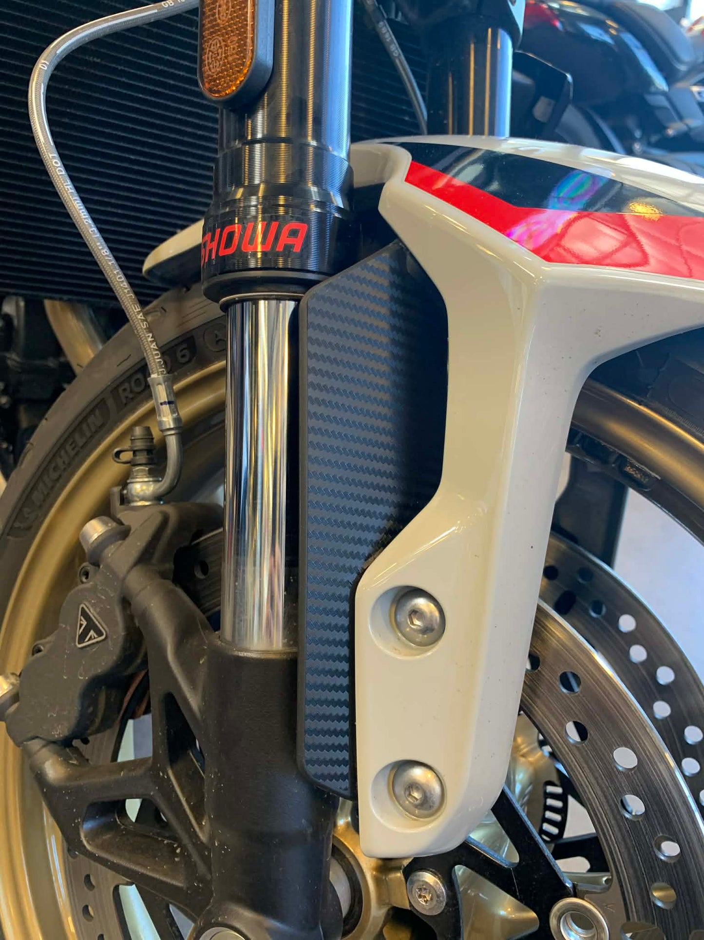 TRIDENT 800 (2026+)