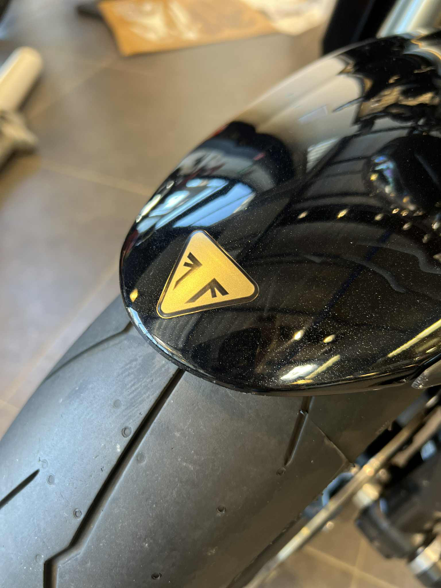 TRIUMPH STREET TRIPLE RS  2024 PHANTOM BLACK ORIGINE