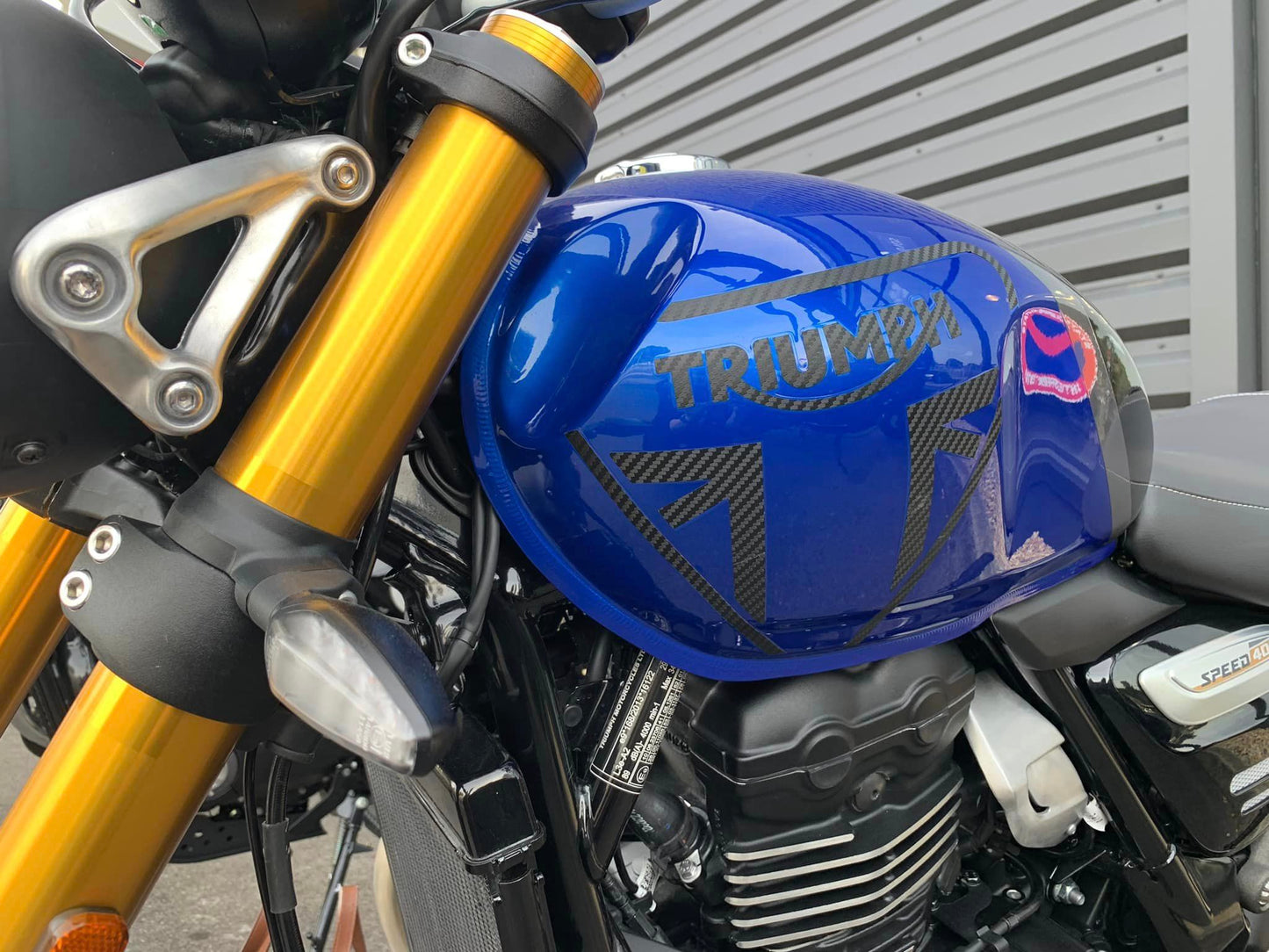 TRIUMPH SPEED 400 (2024+) : LOGO