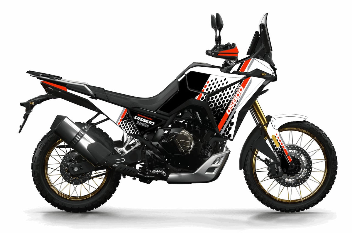 VOGE-trail-DS-800-X-DS800X-RALLY-personnalisation-kit-deco-stickers-burn-out-design-DREAM-WILDER-Blanc-Noir-Rouge