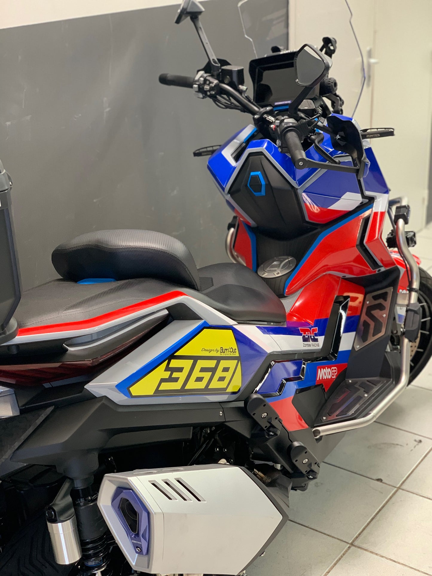 Kit Déco Stickers Scooter Zontes 368 G — Burn-Out-Design