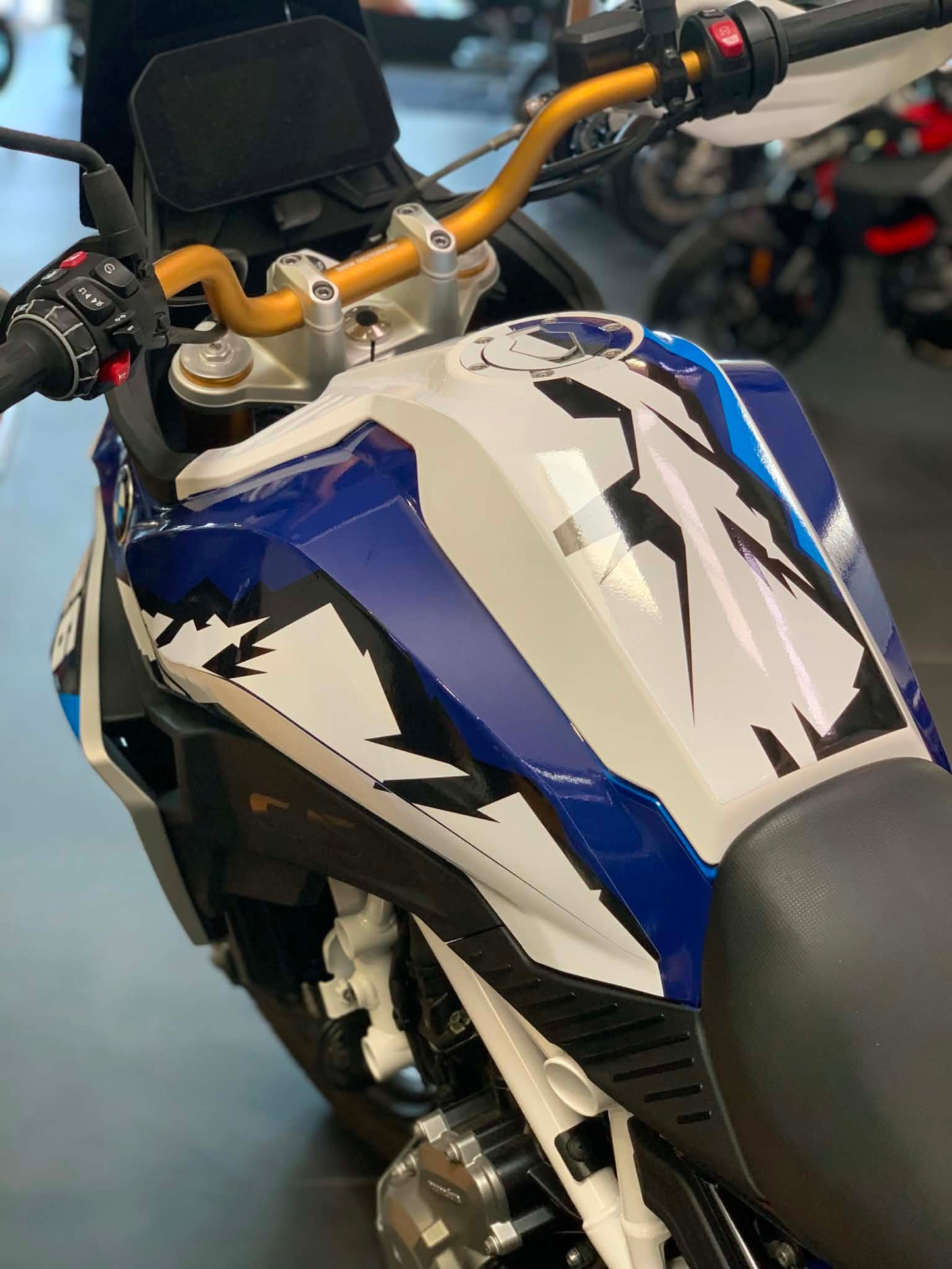 Kit Déco BMW F 450 GS (2026+) – Stickers Moto Personnalisés