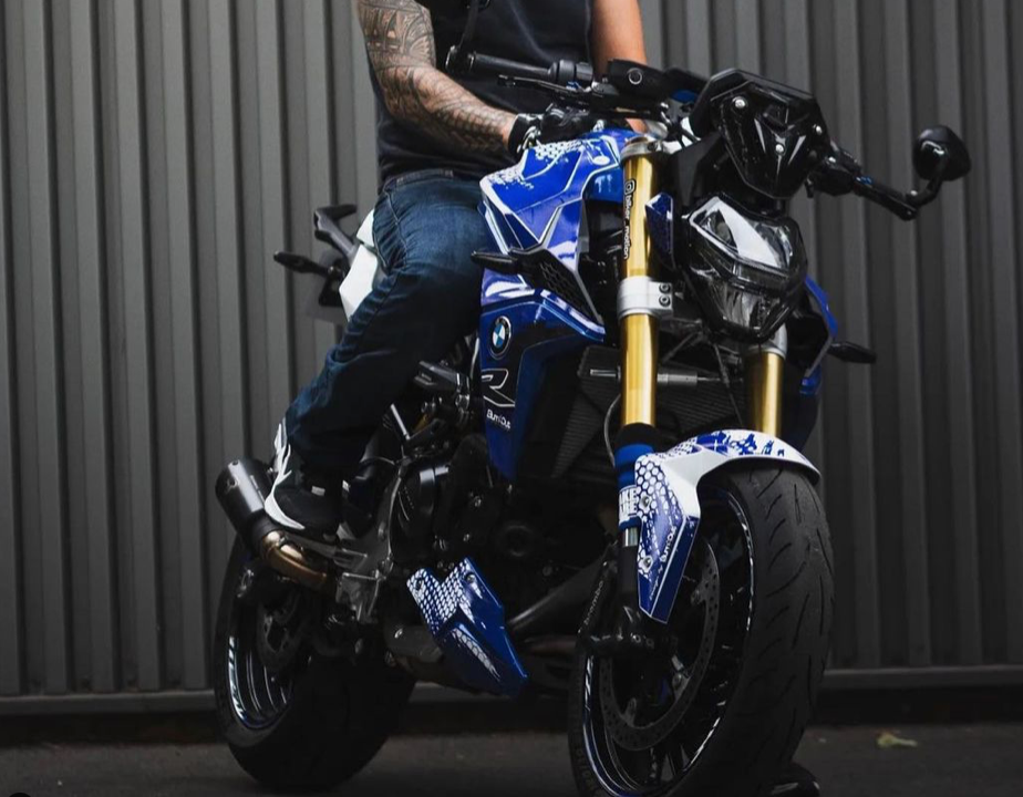 F900R (2020 ou 2025) FULL