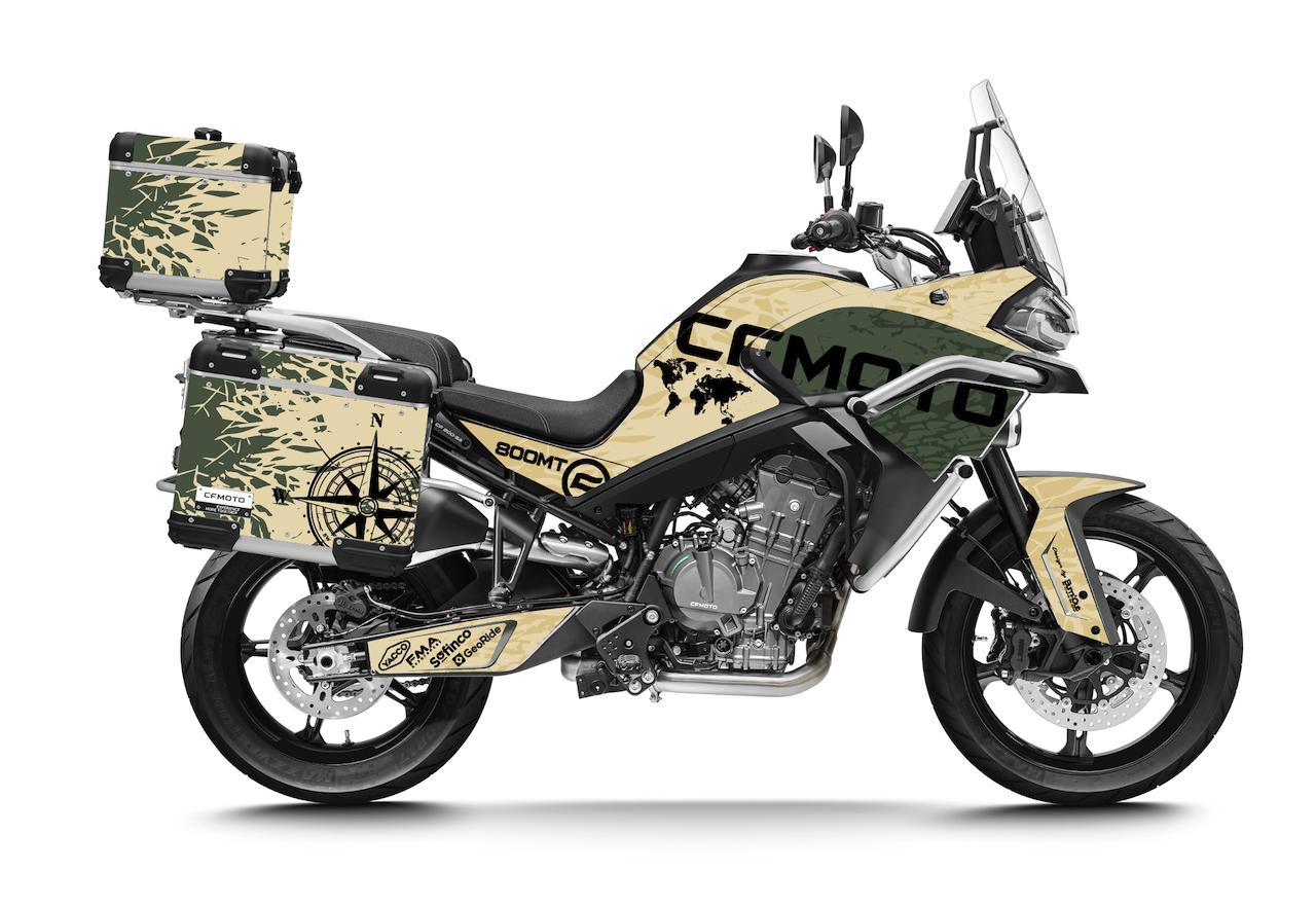  CF Moto 800 MT IBEX kit déco stickers Alpes Sable et Kaki avec valises assorties — Burn-Out-Design 