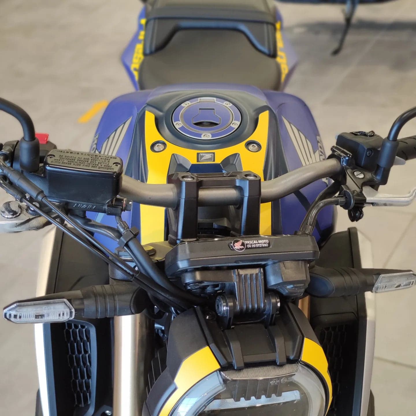 CB 650 R  (2020 à 2023)