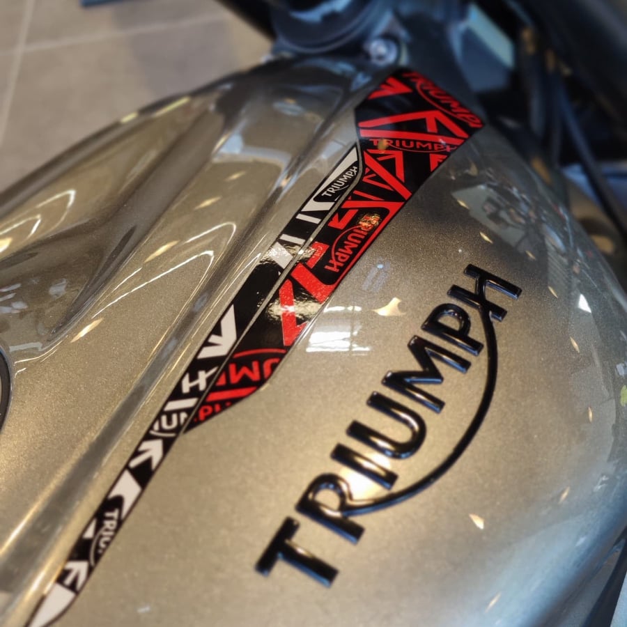 TRIUMPH :  OPTION de trame ENIGMA