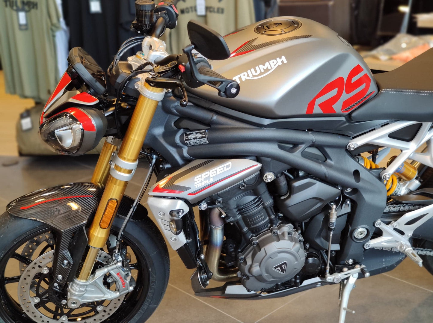 TRIUMPH SPEED RS 1200 (2021 à 2024) - 2/3