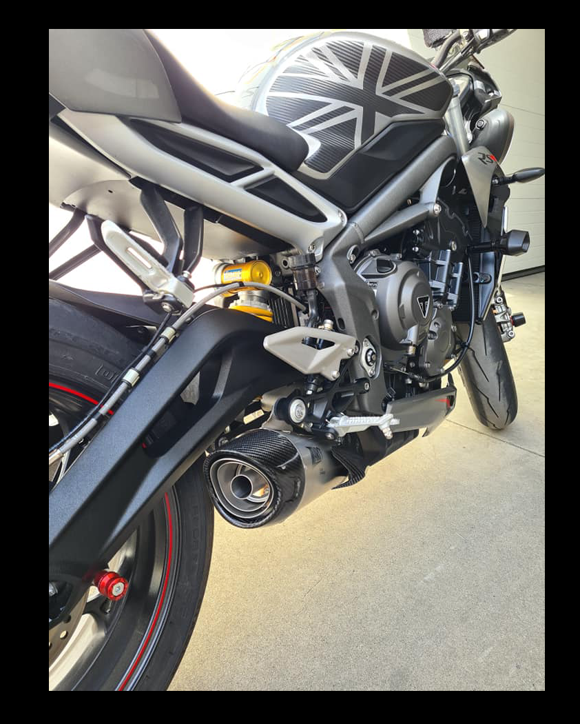 TRIUMPH : Réservoirs UK