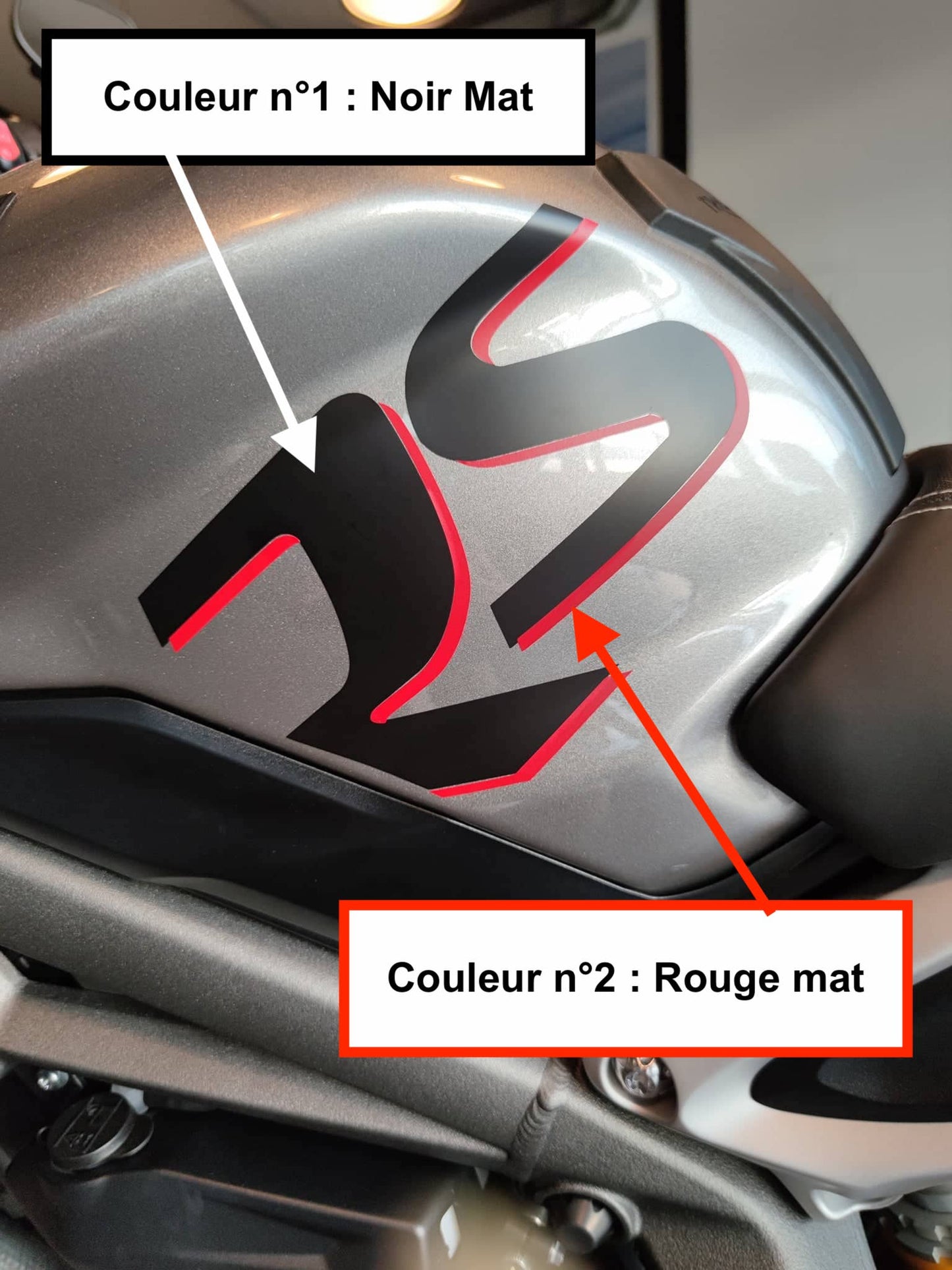 TRIUMPH : Réservoirs "RS" ou "R" ou "S"