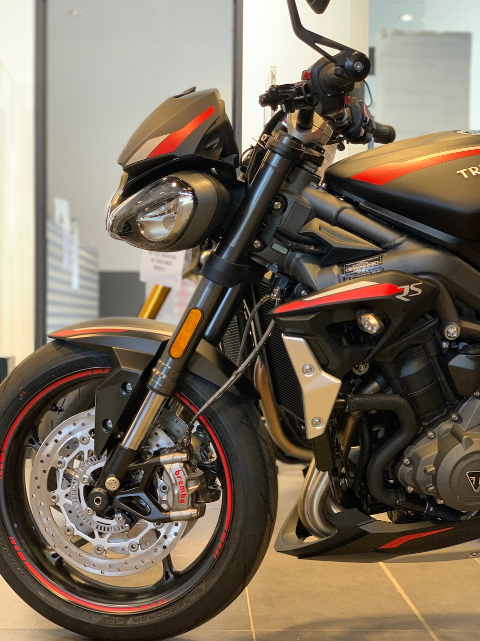 TRIUMPH SPEED TRIPLE RS 2020 (DEUX Couleurs)