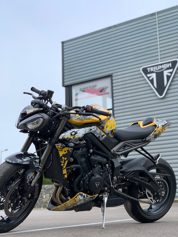 TRIUMPH STREET TRIPLE RS (R) 2023 - PIXIE ou CAMOX
