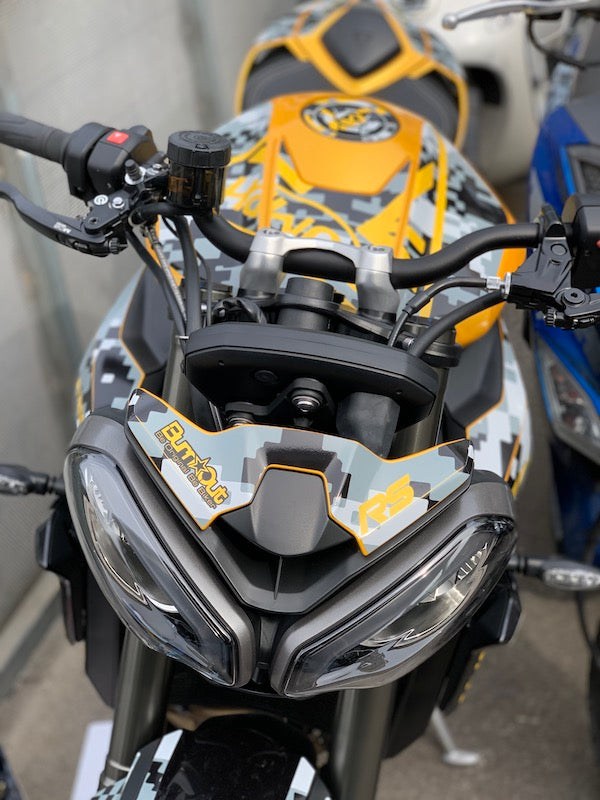 TRIUMPH STREET TRIPLE RS (R) 2023 - PIXIE ou CAMOX