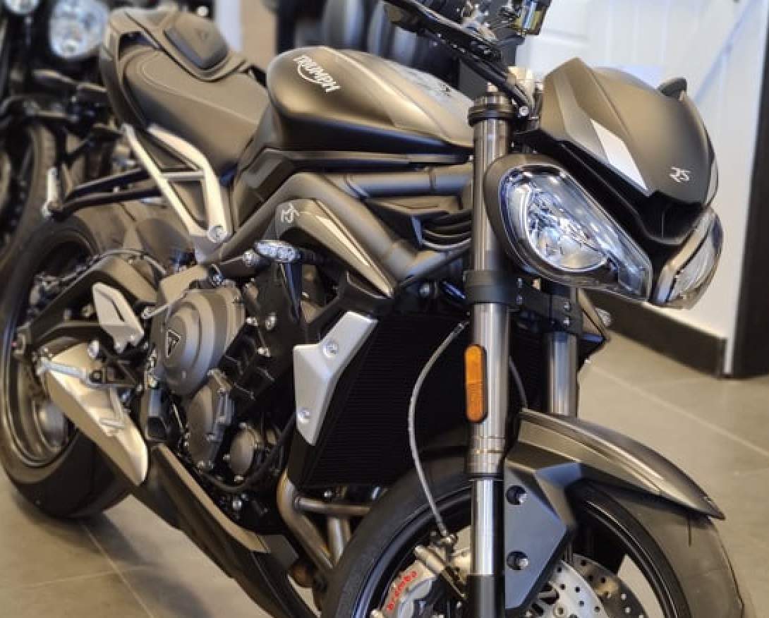 TRIUMPH STREET TRIPLE RS 2020 +  (couleur n°1)